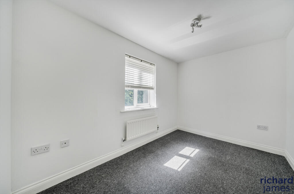 b08b547e5a7e4afb8047e890f2924d96