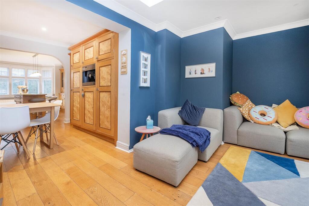 51-embercourt-road (52).jpg