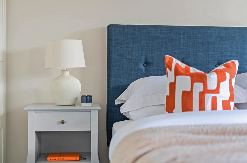 34-681b3b2972bd8-...