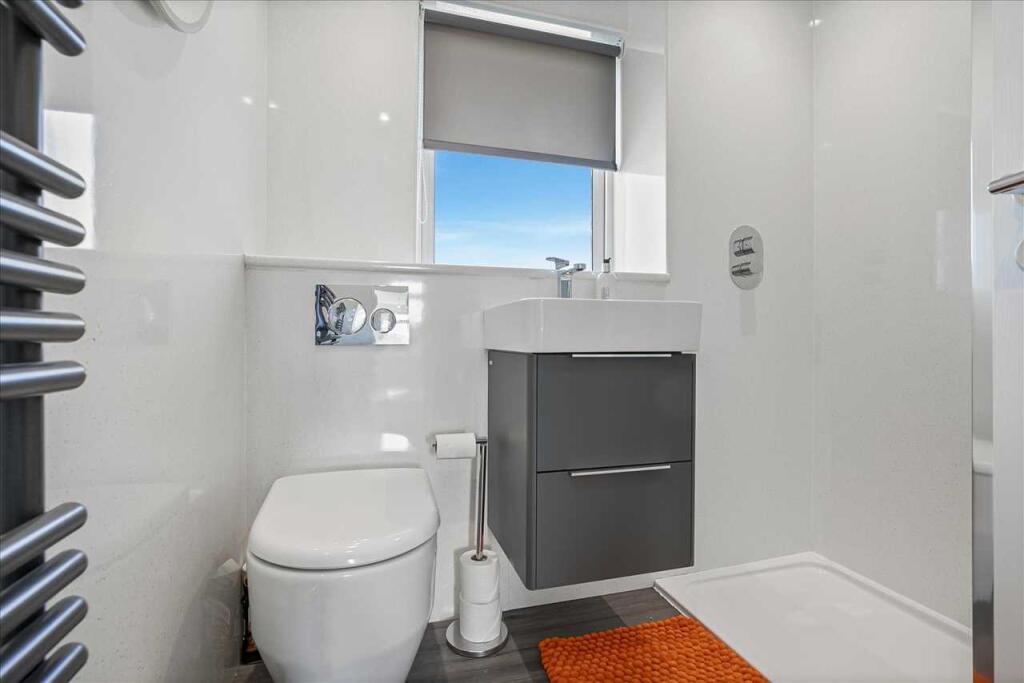 Shower Room (1)