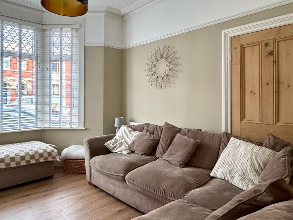 Through Lounge/Dining Room