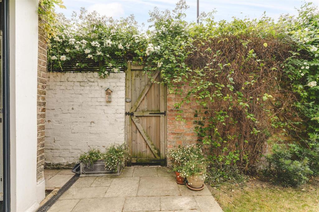 Alfrean Road-37.jpg