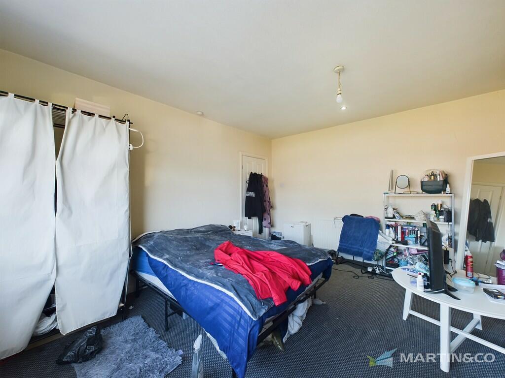 CAM02318G0-PR0328...