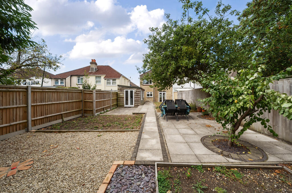 1332044-22-688a12...