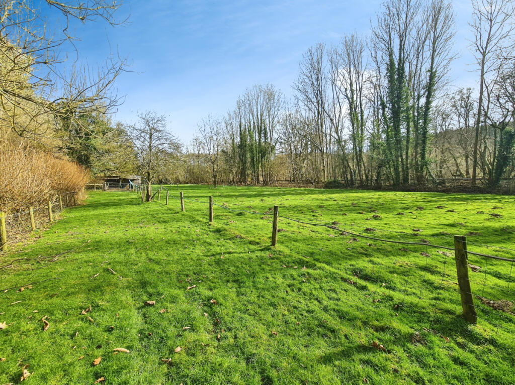 Smallholding Property