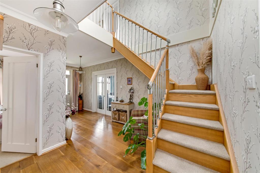 ENTRANCE HALLWAY