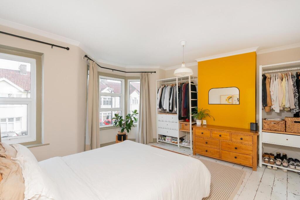 3C9RBN - Bedroom H.jpg