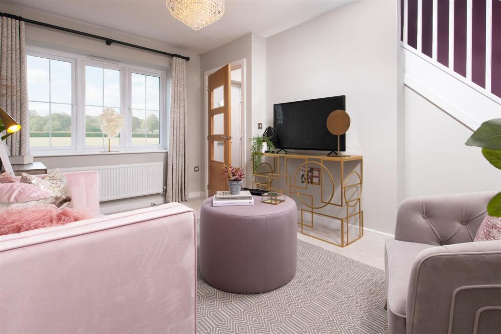 004 Bellway_AstleyFields_TheJoiner_Rooms.jpg