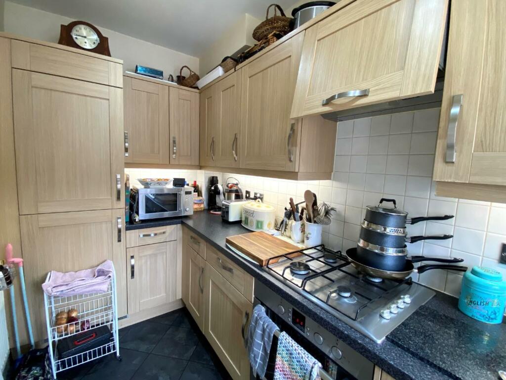 agincourt kitchen 1.jpg
