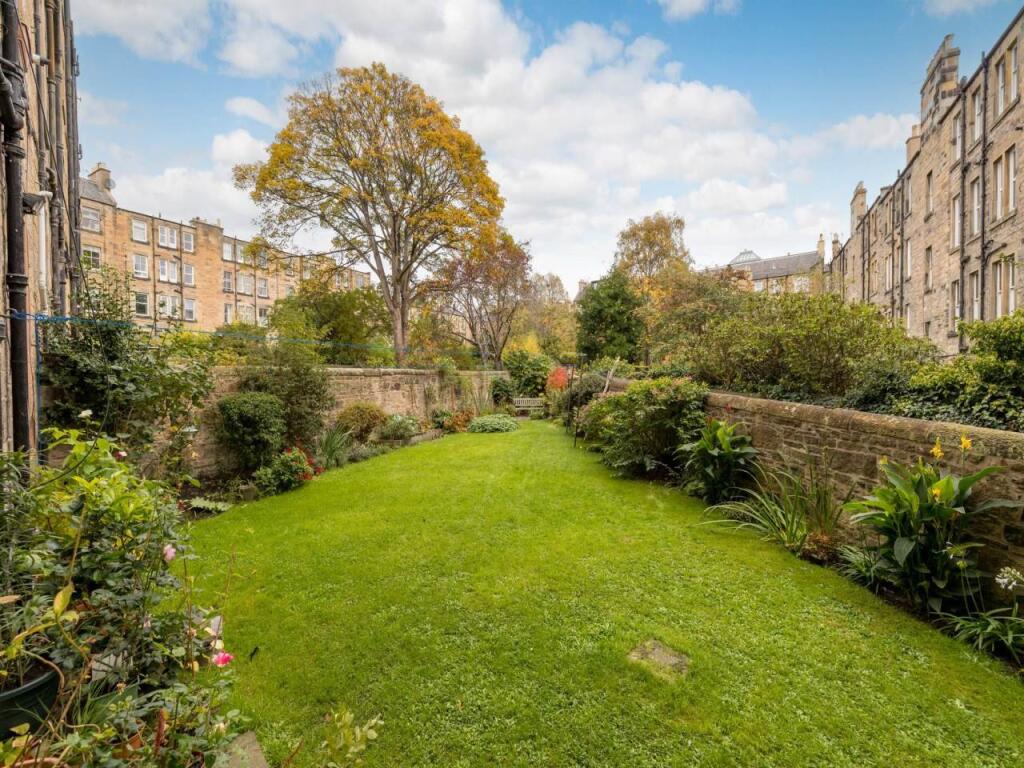 76682_FindhornPlace_