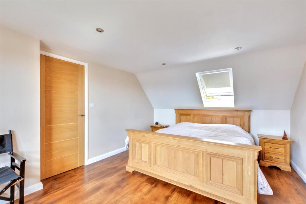 Bedroom One.jpeg