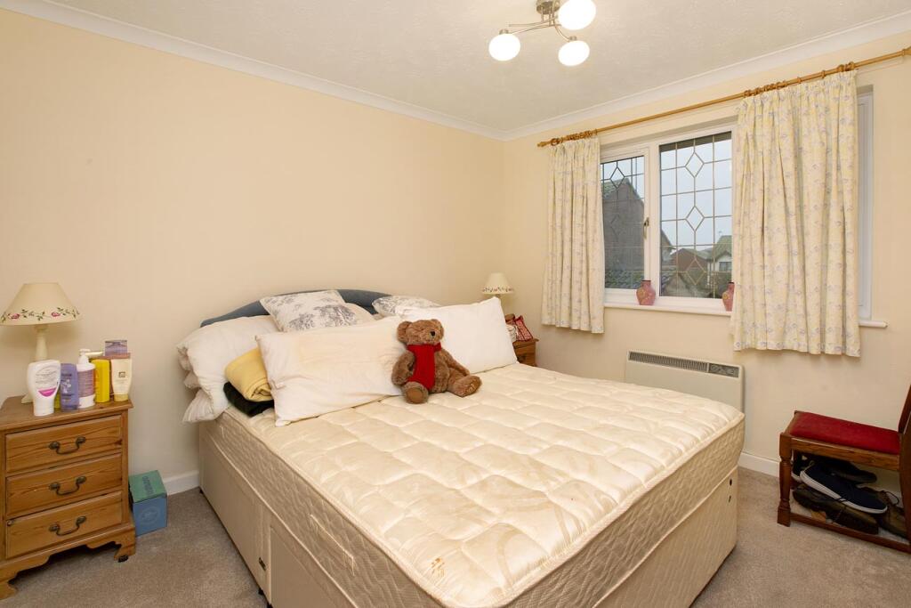 Western Drive, Starcross, EX6