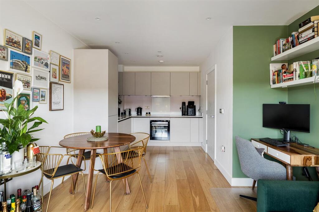 Lorimer House, 9 Navigators Walk, E3