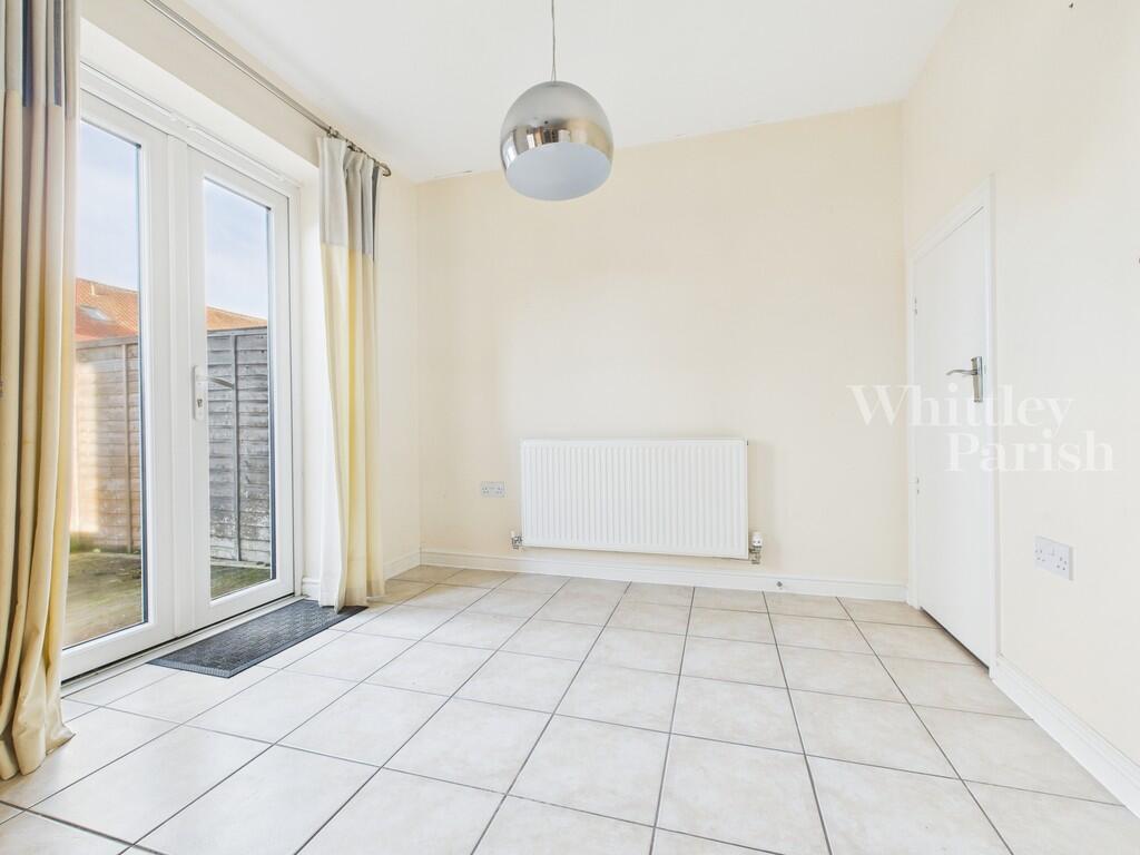 CAM04332G0-PR0563...