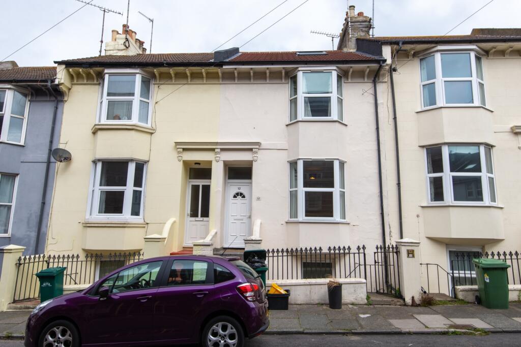 12 Pevensey Road FoH