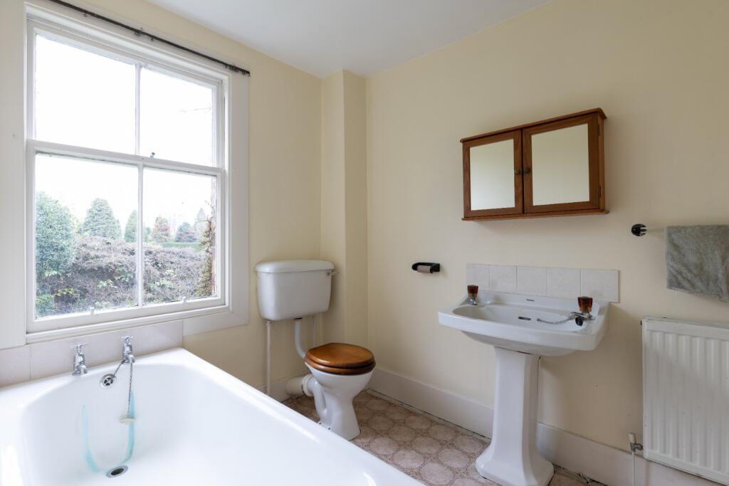 Station Road, Abernethy, PH2
