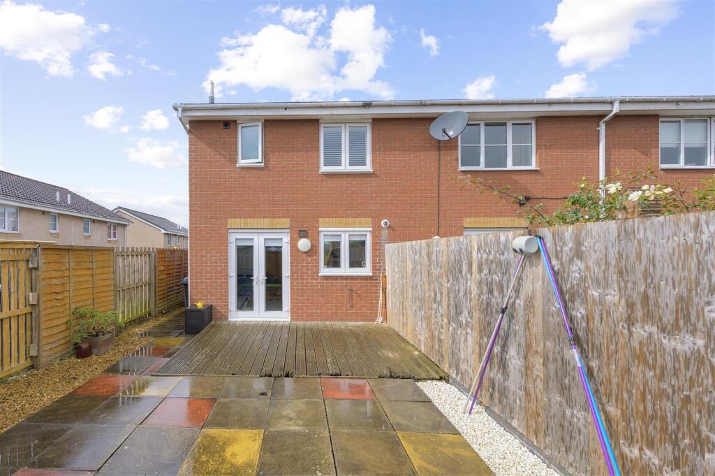16DundonnellWay024.jpg