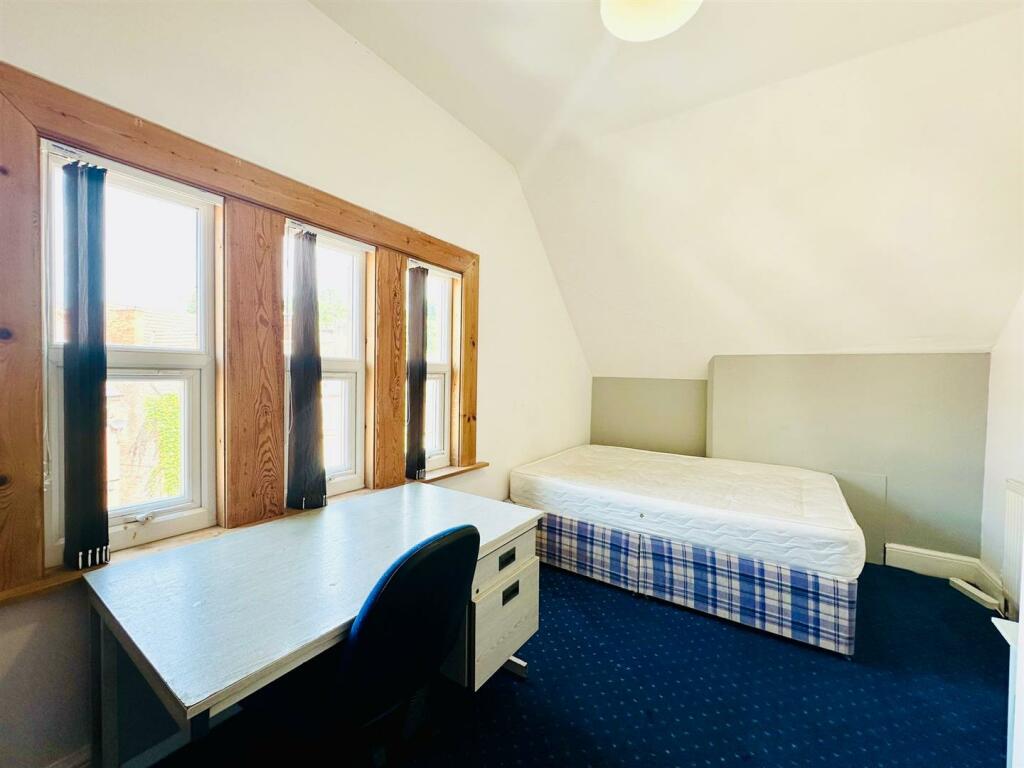 Bedroom 5