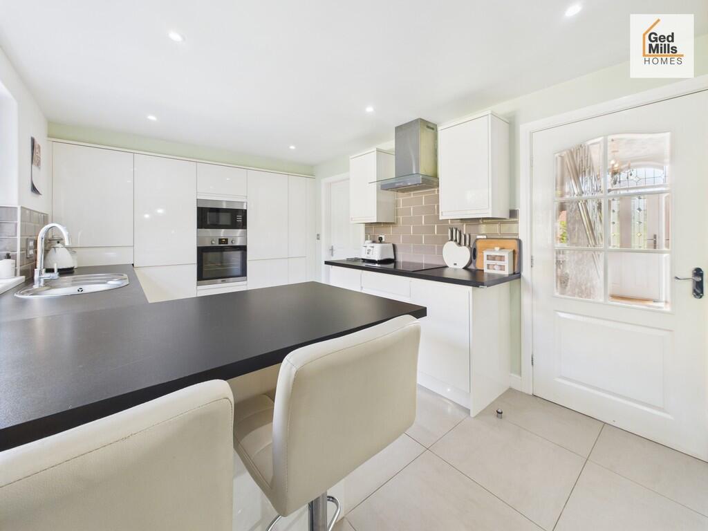 CAM04261G0-PR0078...