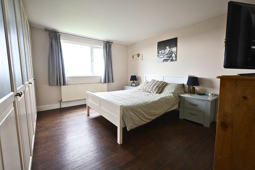 bed 1