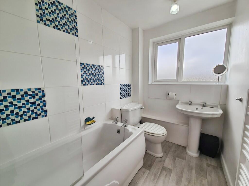 86b8dd2a-10000285...