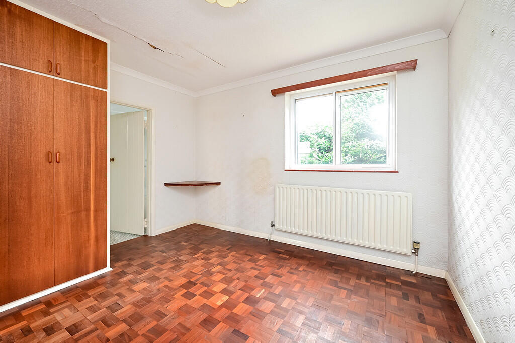 65 Frogmore Rd (5...