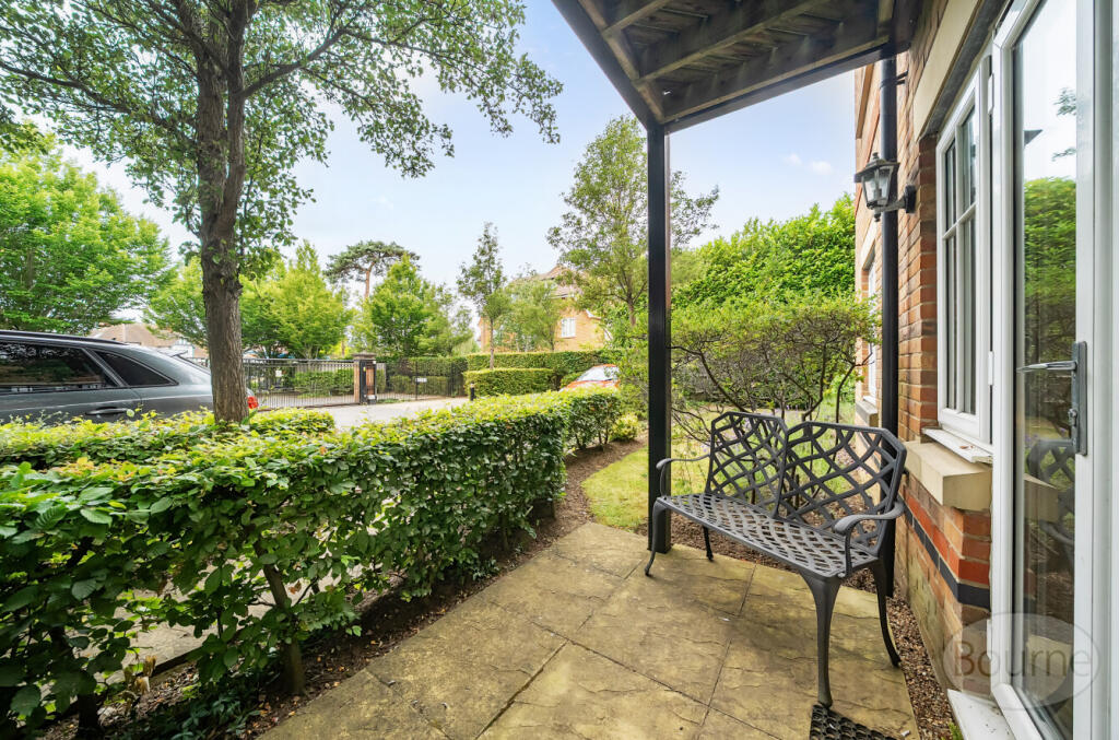 a2e590ed-4bf9-435...