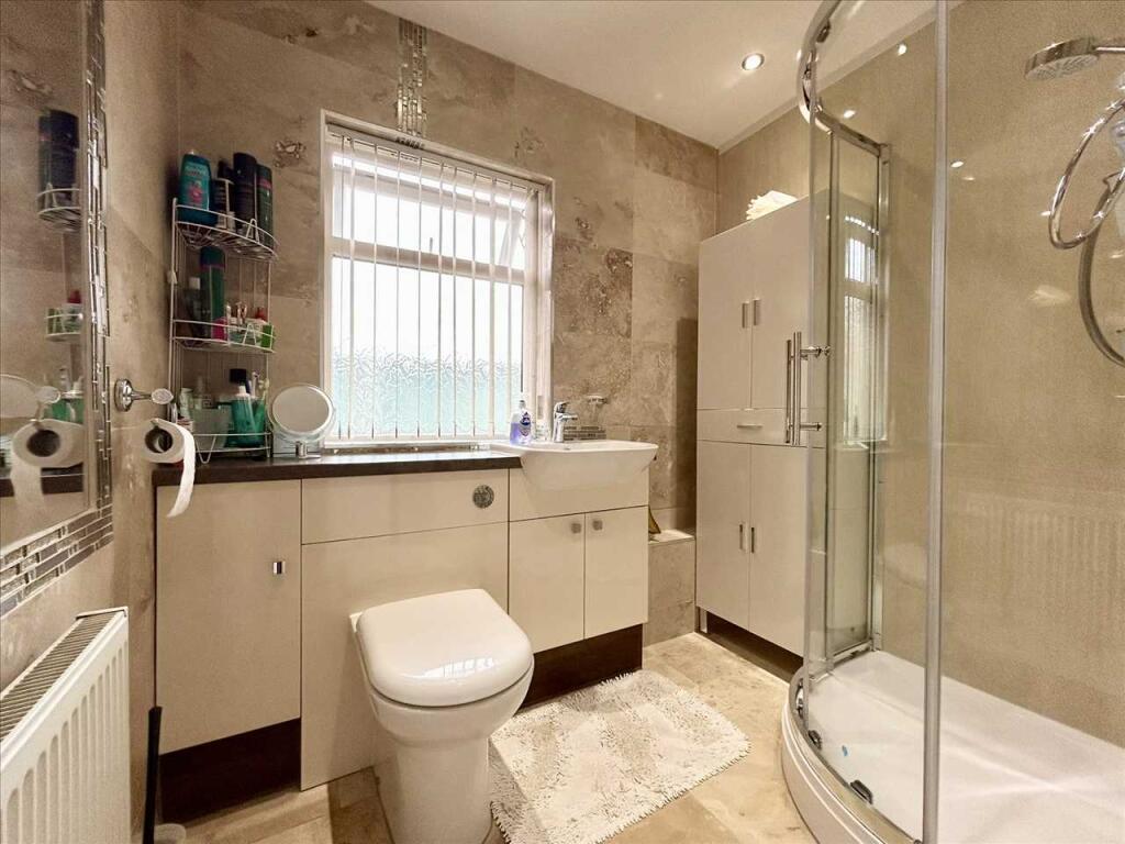 SHOWER ROOM ONE