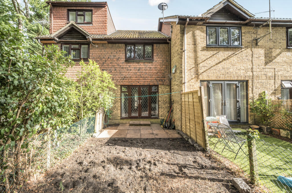 1345385-2-68b1c84...