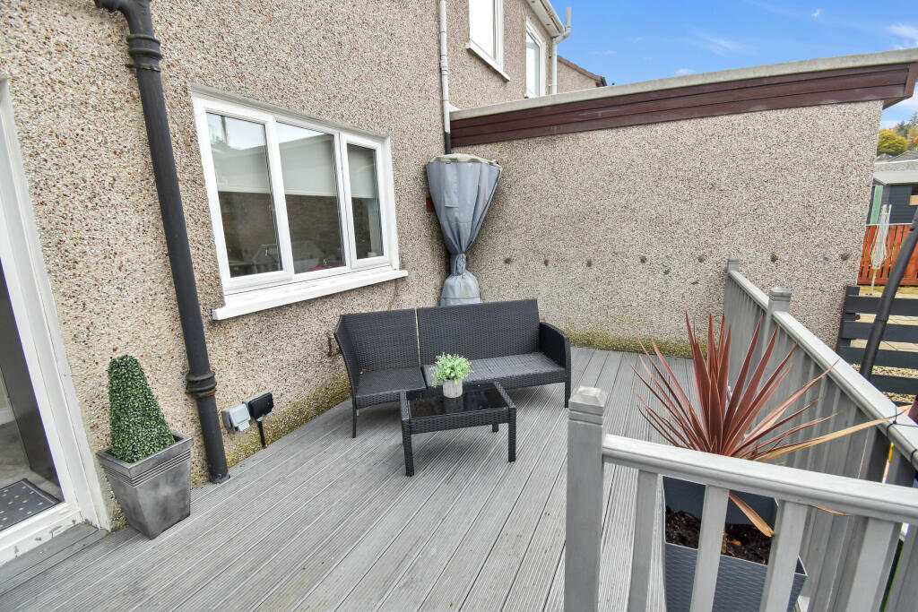 DECKING