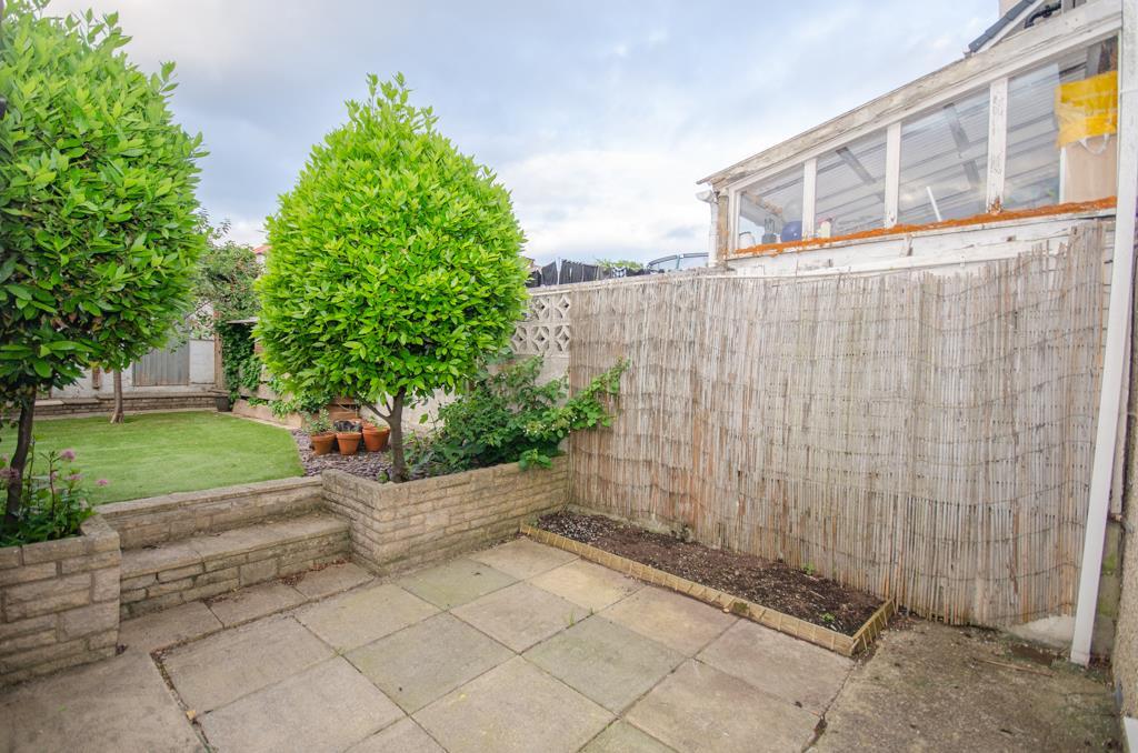 5 Crowther Park-04.jpg