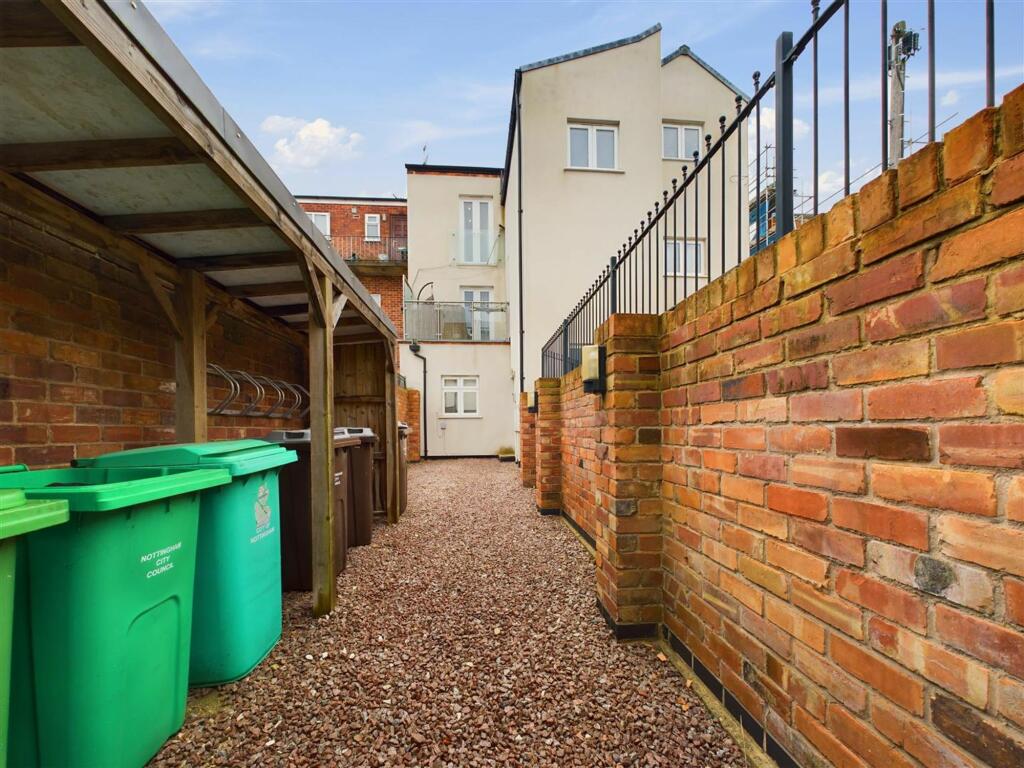 Entrance to Apartments
