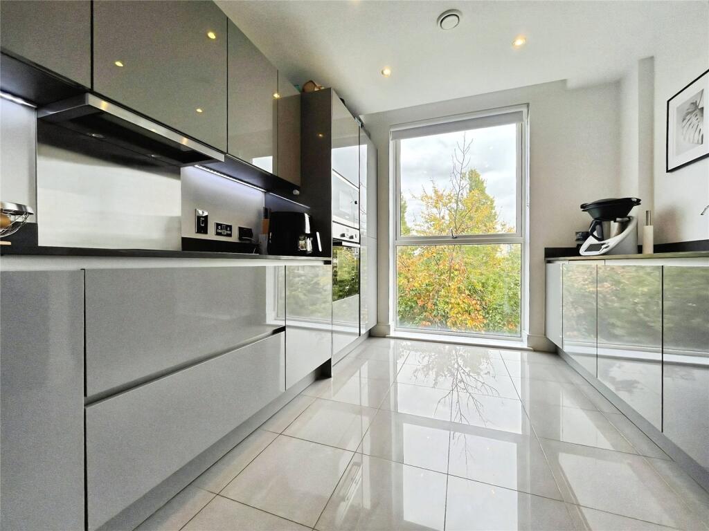 Reception/Kitchen