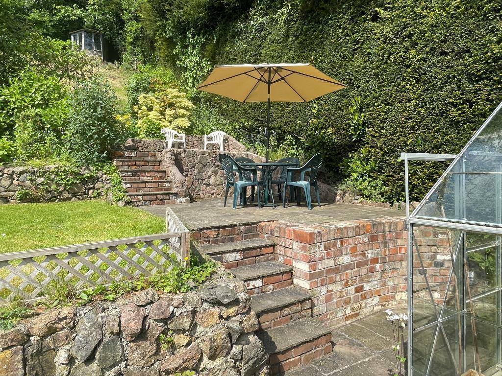 Sun trap to enjoy
