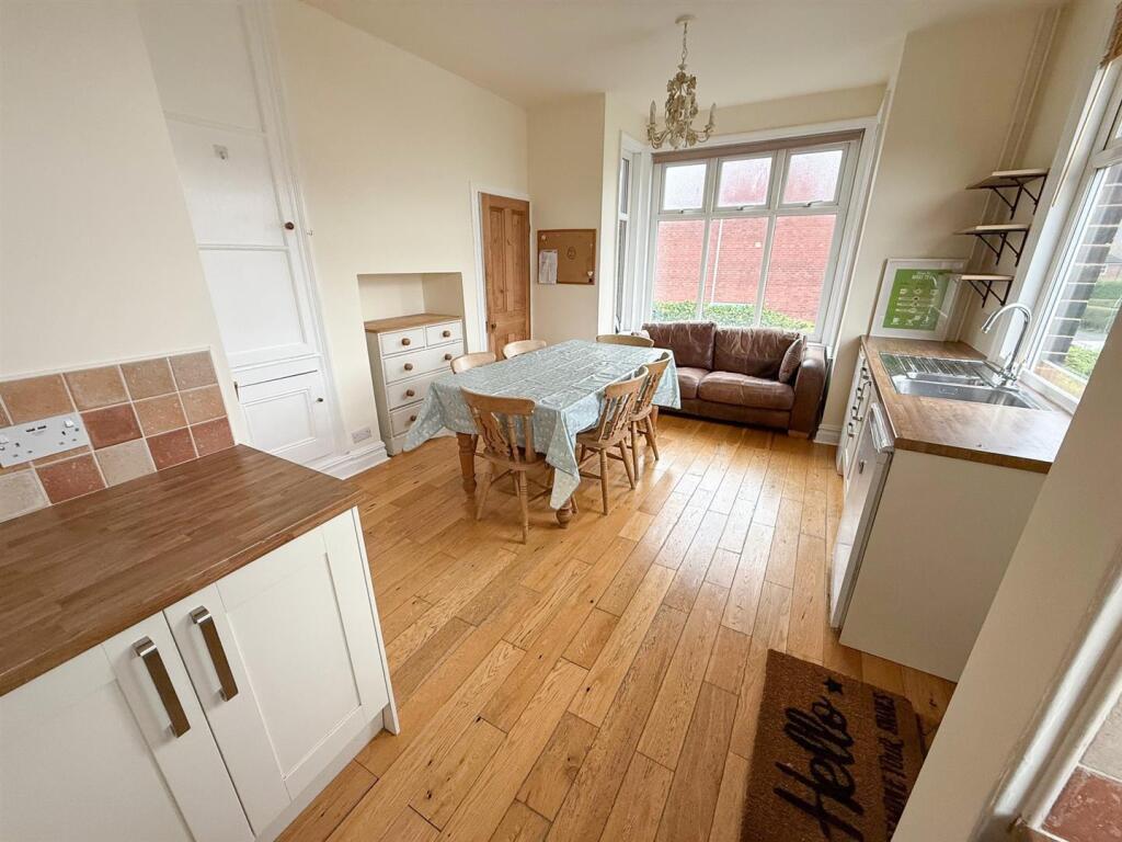 Open Plan Kitchen Diner