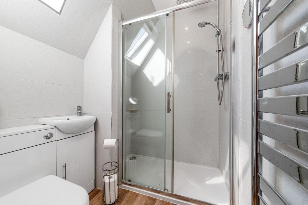 Bedroom Two En-Suite