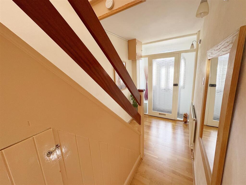 Hallway and storage .jpg