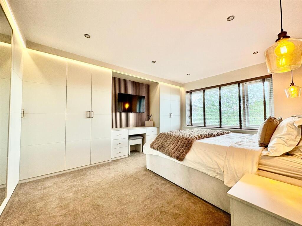 PHOTO-2025-07-15-10-13-30 2.jpg