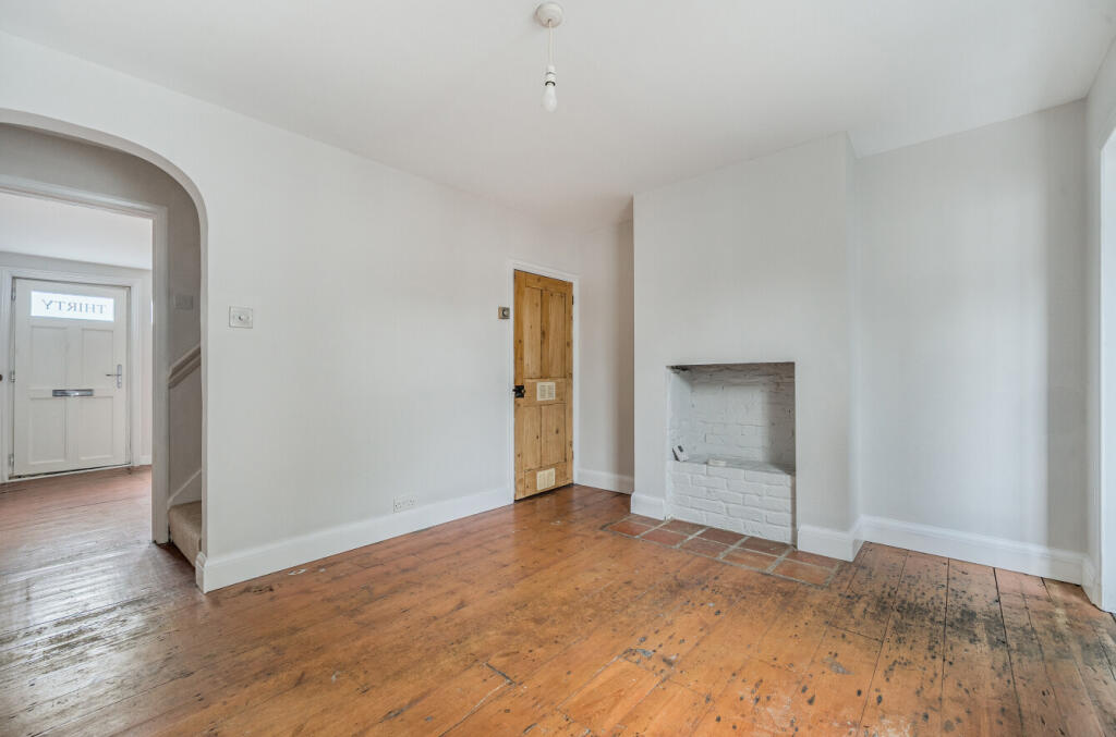 1380338-17-691202...