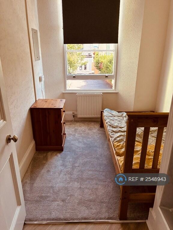 Bedroom (With En Suite Shower )