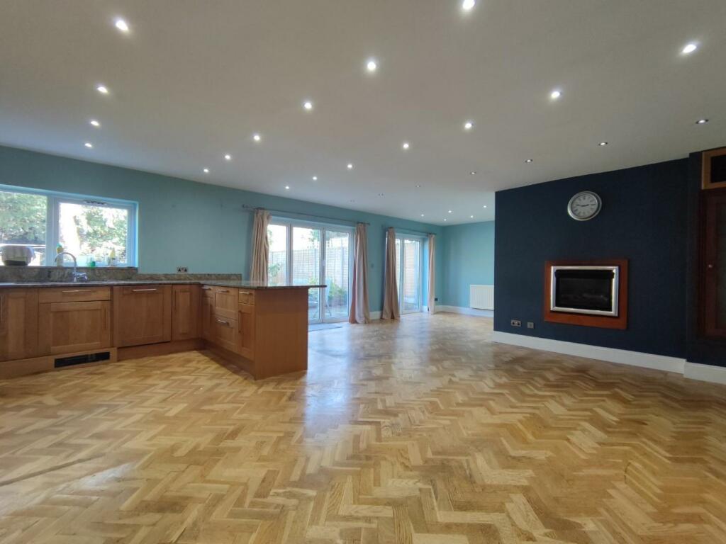 Open Plan Living Dining Kitchen 2