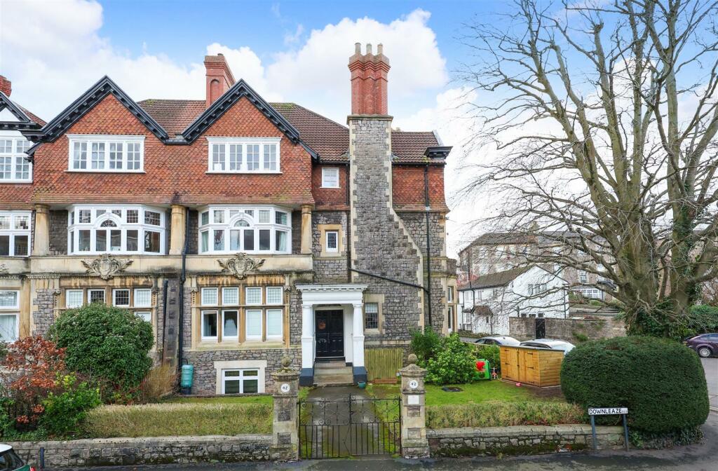 42B Downleaze 19.JPG