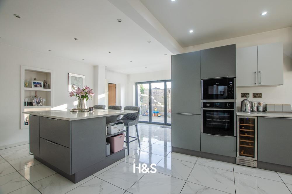 108 Water Orton Road - kitchen 2.jpg