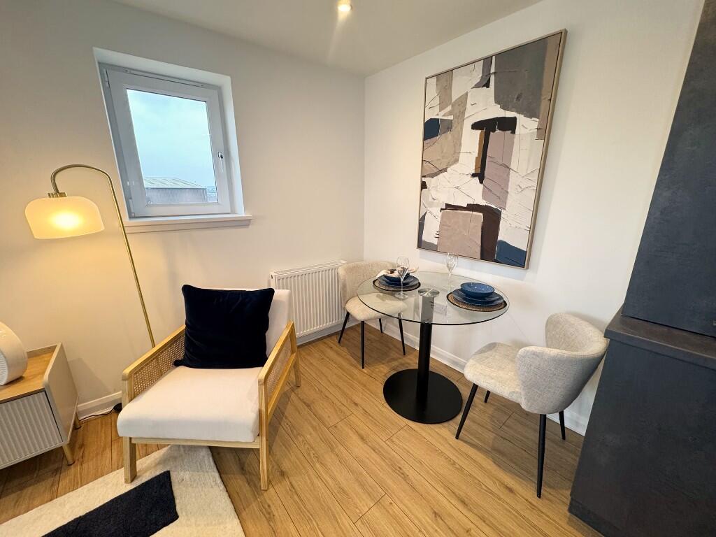 Lounge 4