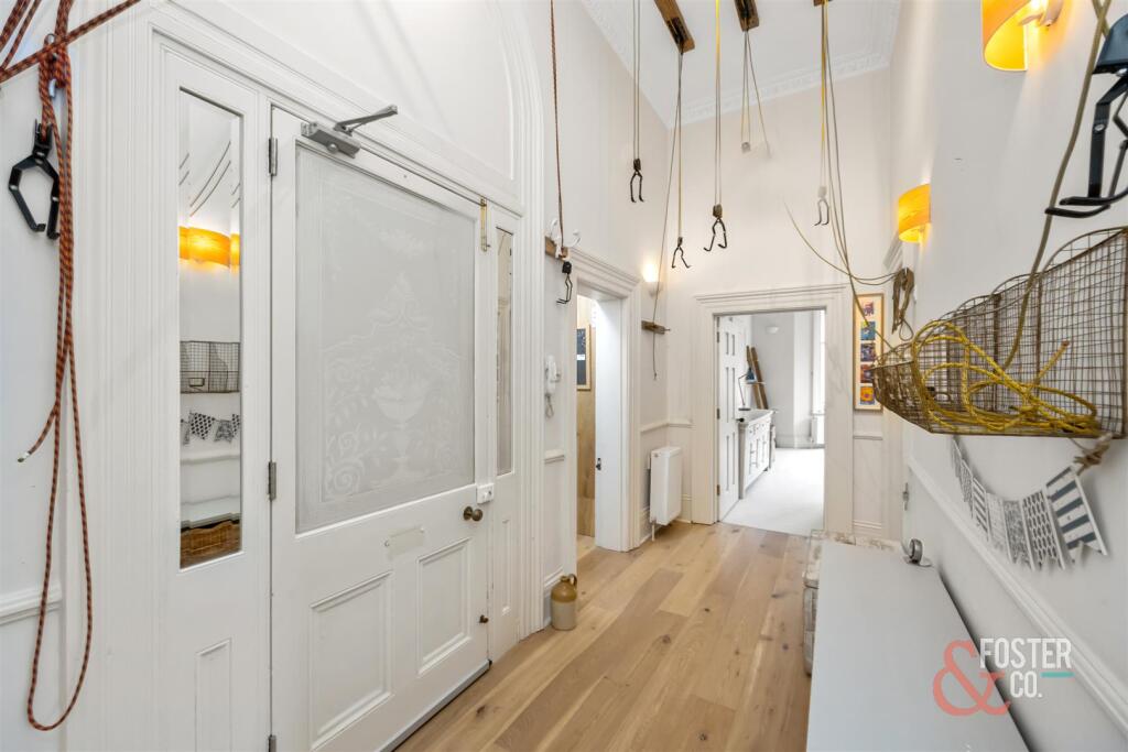 First Avenue 13 FFF - 023.jpg