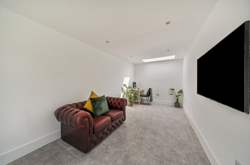 131572796866b1407e6ca