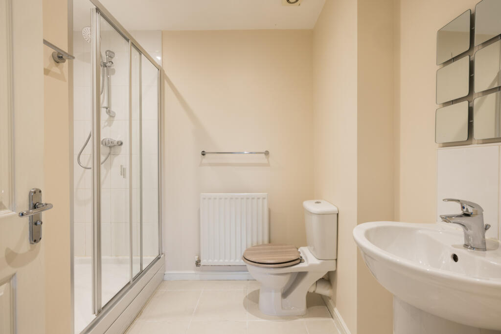 En Suite Shower Room