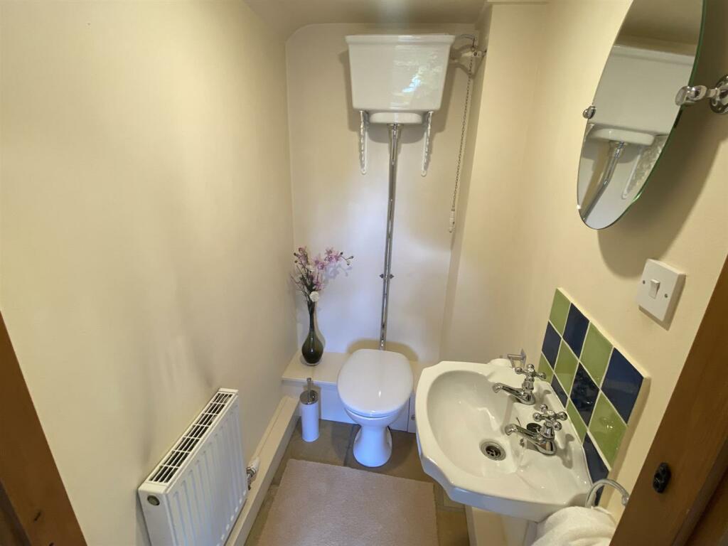 Downstairs wc