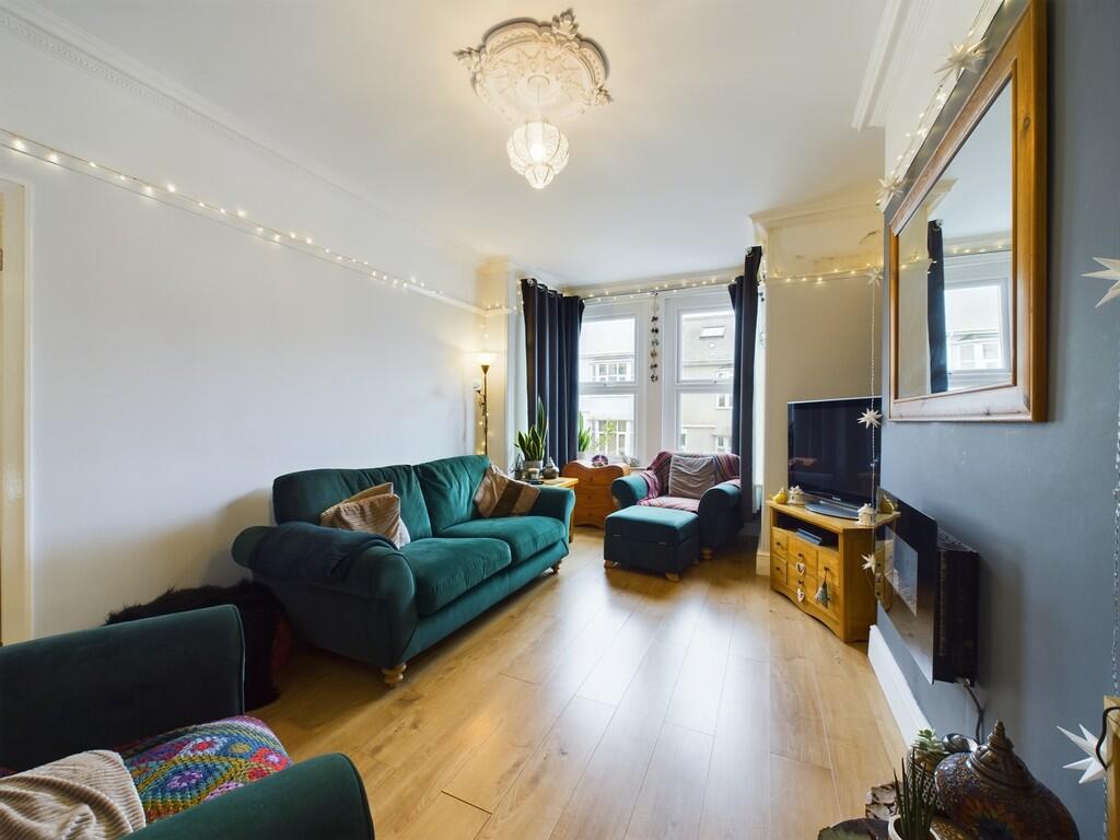 CAM02089G0-PR0289...