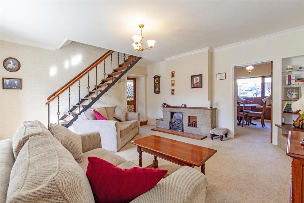 Reception Room-2.jpg